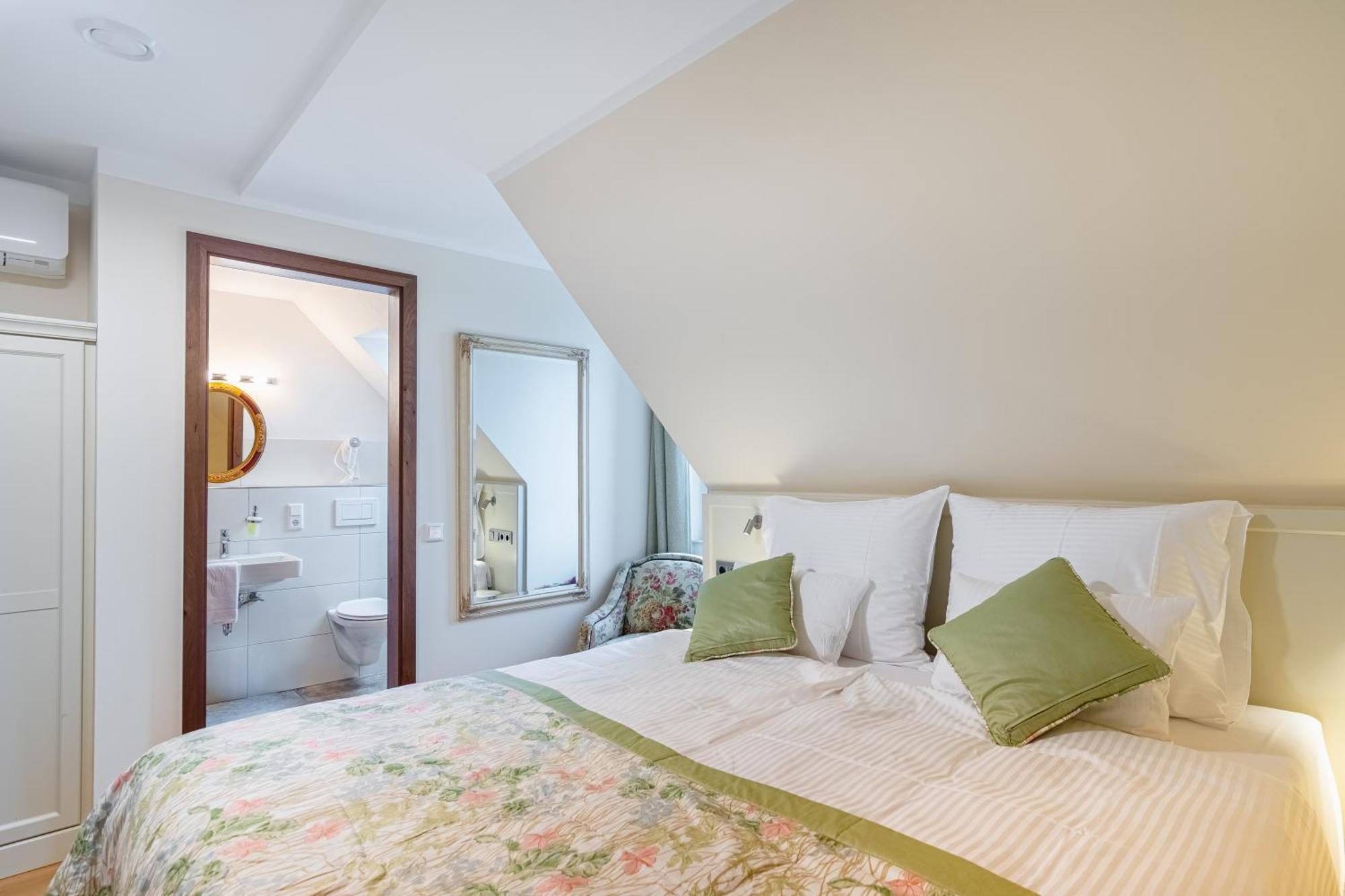 Boutique-Hotel Maroggo Margetshöchheim Dış mekan fotoğraf